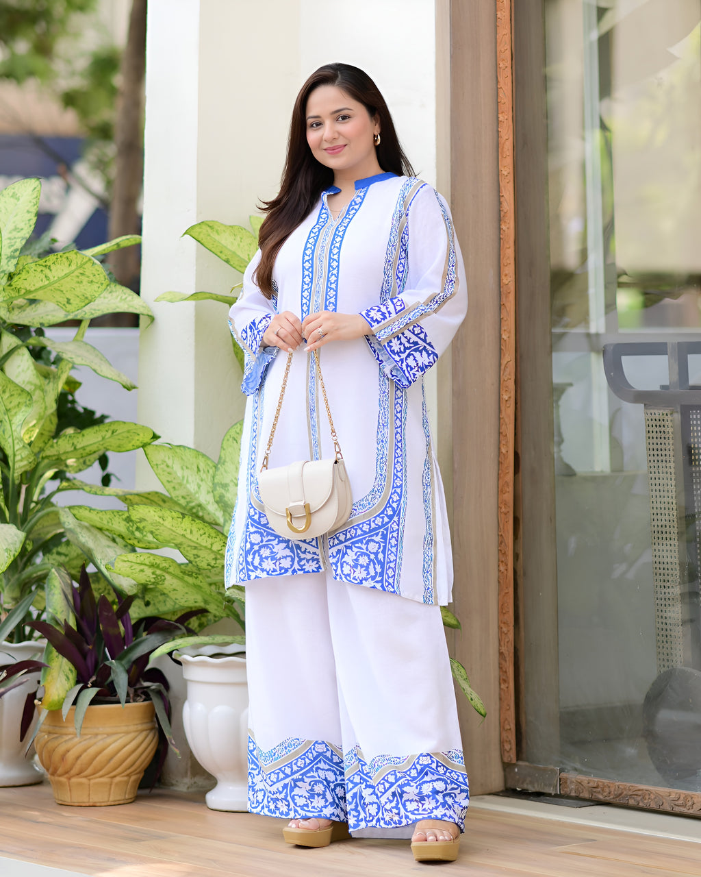 ✨ Graceful White & Blue Elegance – Women’s Printed Kurta Palazzo Set ✨