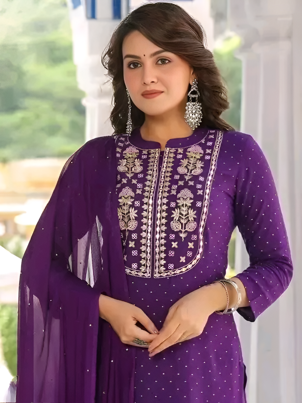🌸 Women’s Purple Ethnic Embroidered Kurta Set with Trouser & Dupatta 🌸
