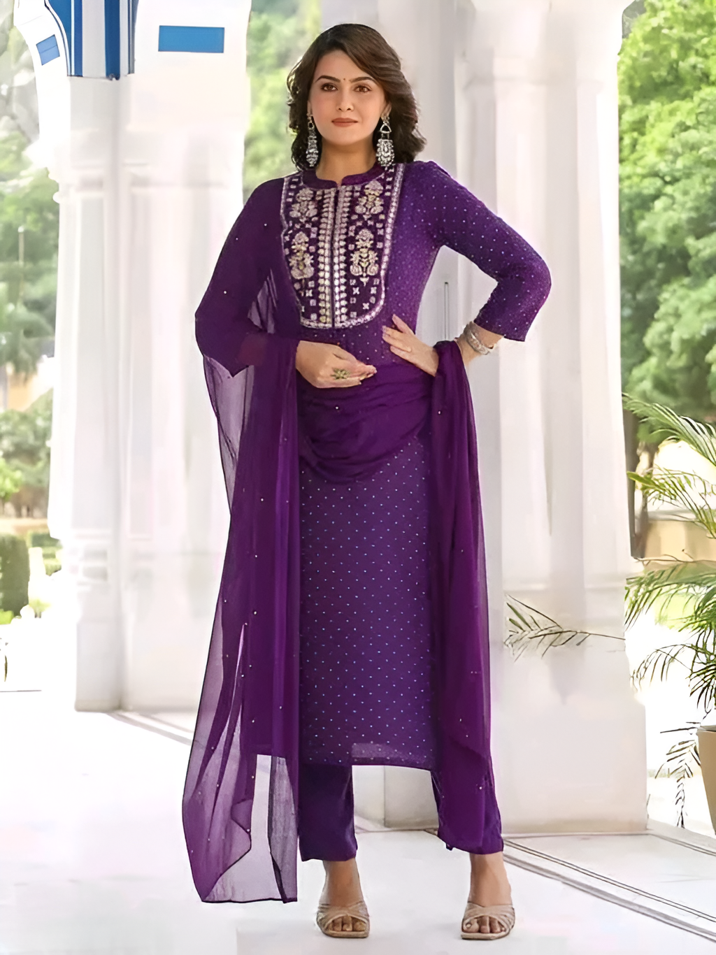🌸 Women’s Purple Ethnic Embroidered Kurta Set with Trouser & Dupatta 🌸