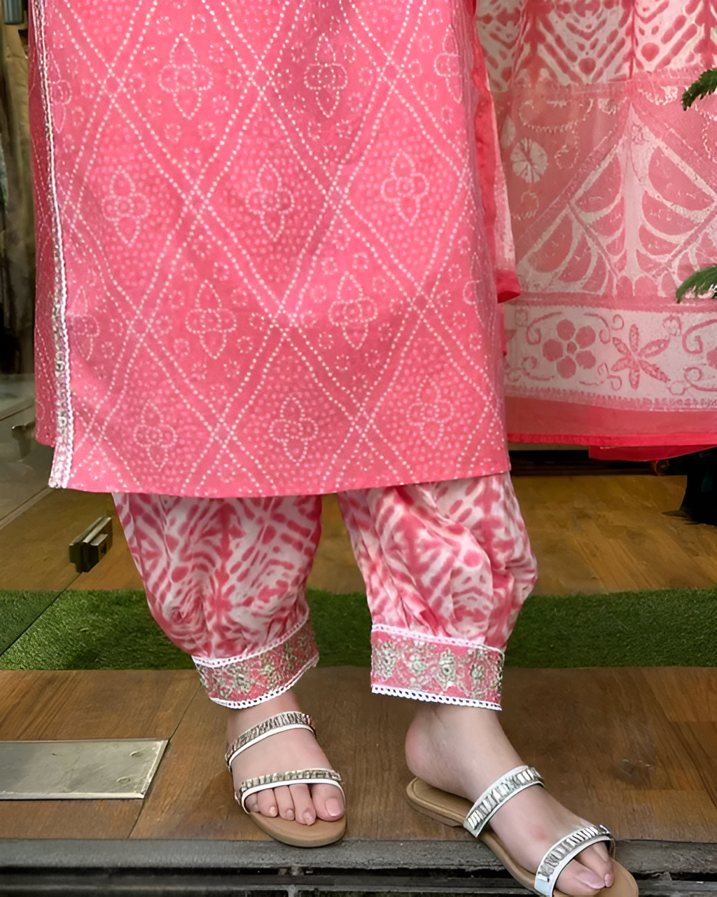 🌸 Pink Cotton Kurta Pant Set with Dupatta 🌸