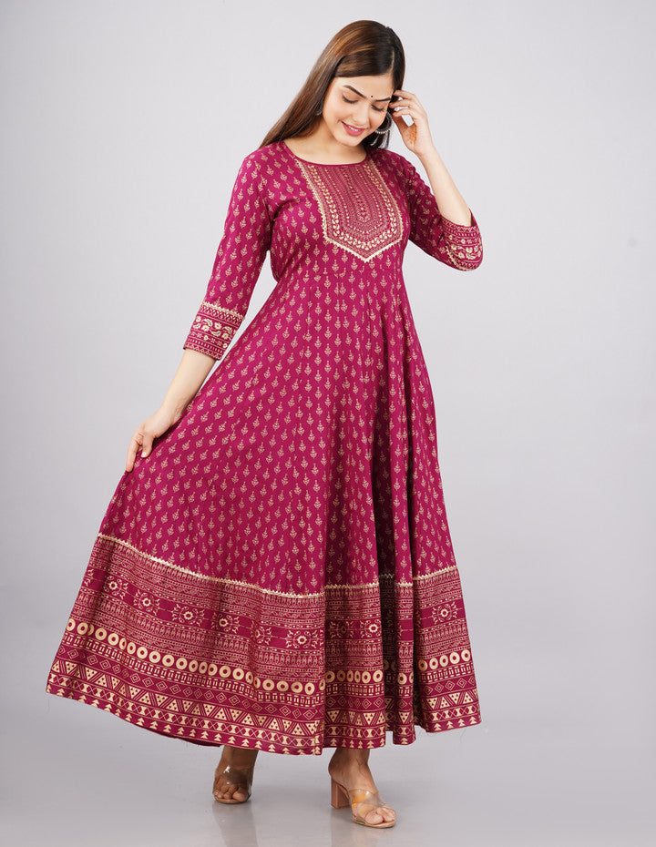 💖 Embroidered Rayon Anarkali Long Kurti – Maroon Gold Print