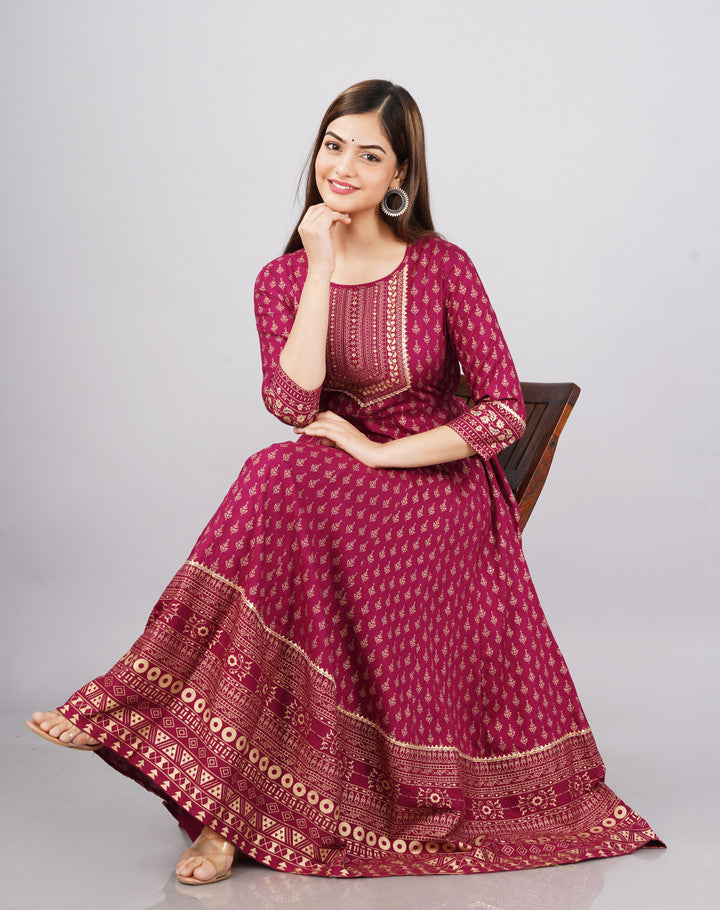 💖 Embroidered Rayon Anarkali Long Kurti – Maroon Gold Print