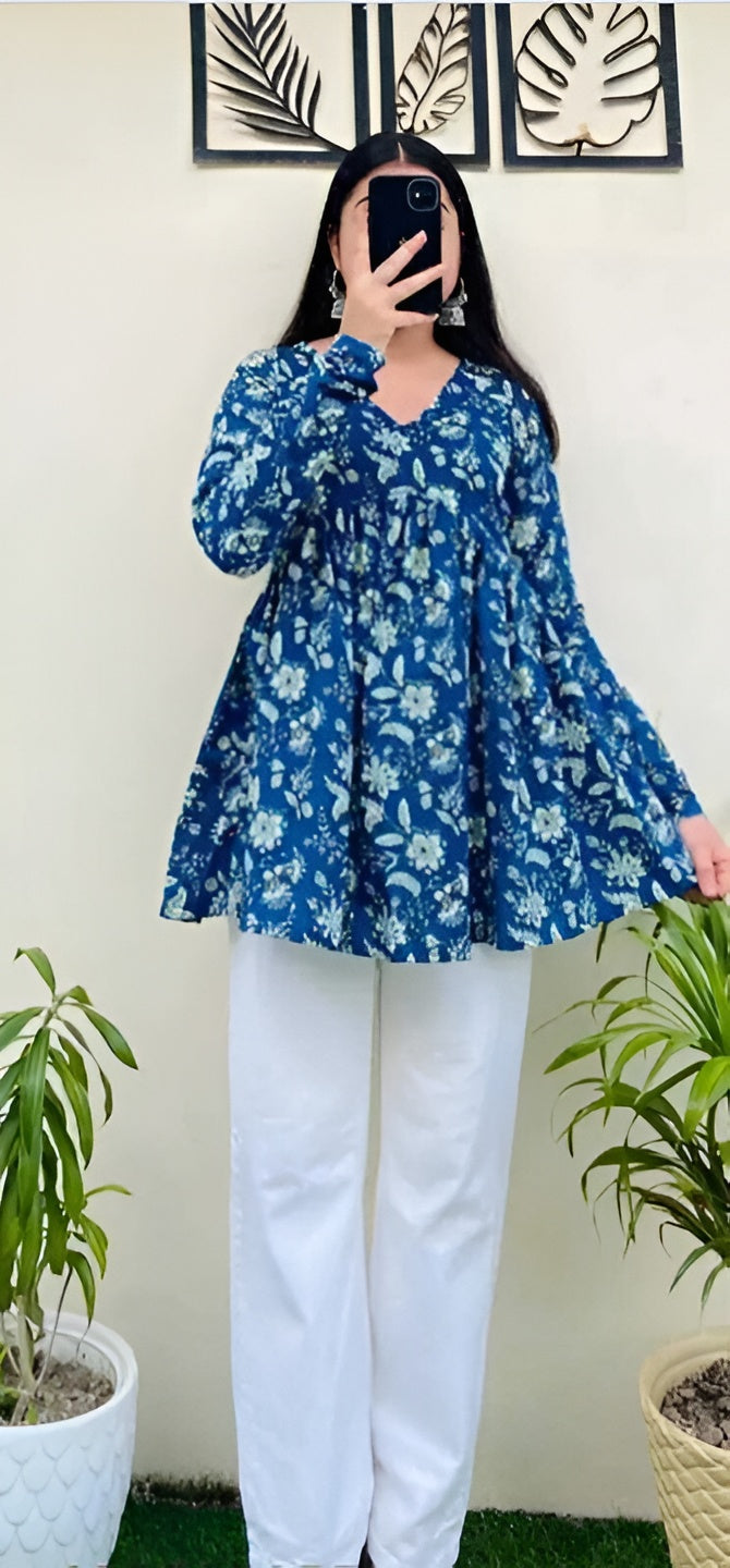 Women Rayon Printed Short Kurti